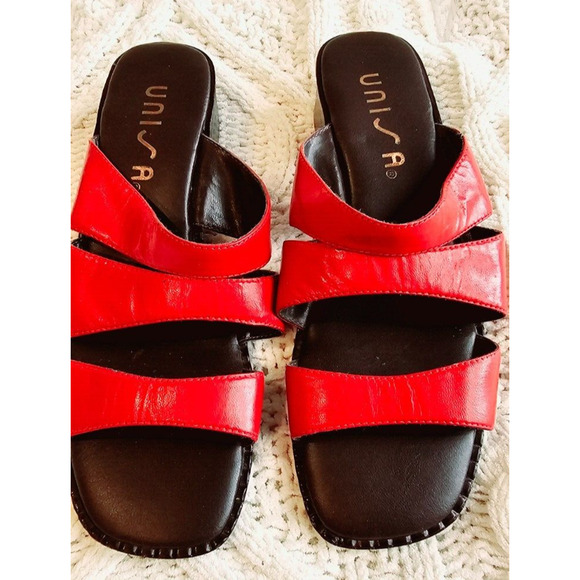 NEW Unisa RED Leather Slip On Heeled Sandals BRAZIL Womens 7M Strappy Patriotic - Picture 2 of 5
